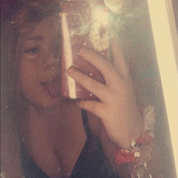 Meet your Posher, Kelsie - Picture 1 of 1